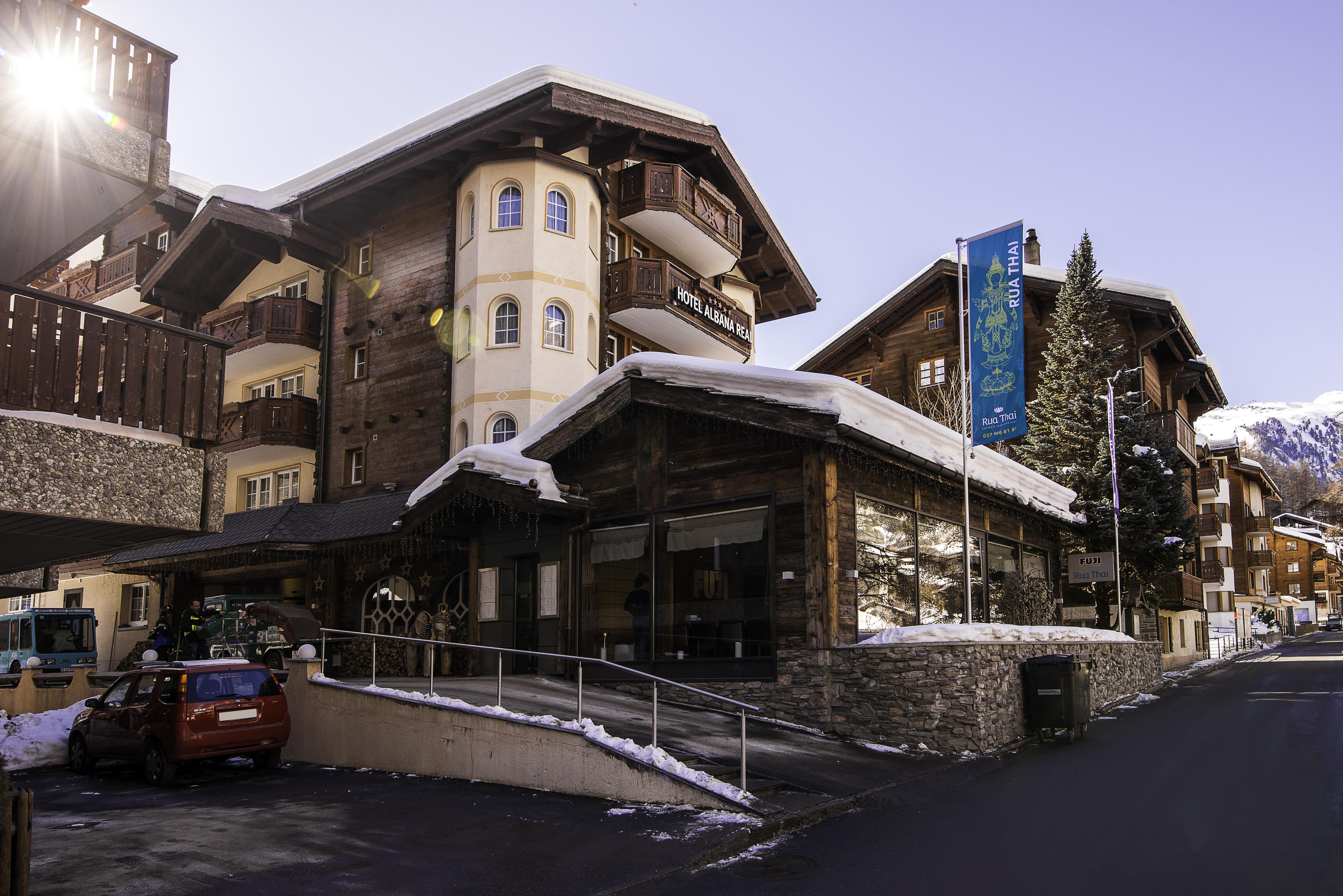 Boutique Hotel Albana Real - Restaurants & Spa Ζερμάτ Εξωτερικό φωτογραφία
